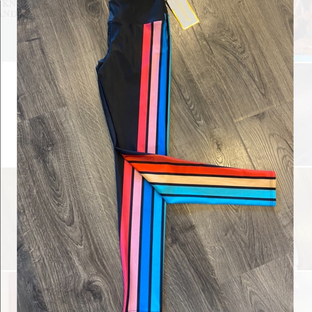 Goldsheep- Rainbow Crop Leggings 🌈